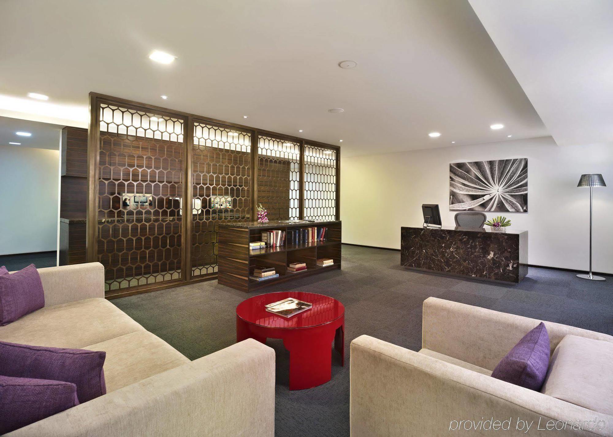 Vivanta Chennai It Expressway Omr Esterno foto The Library